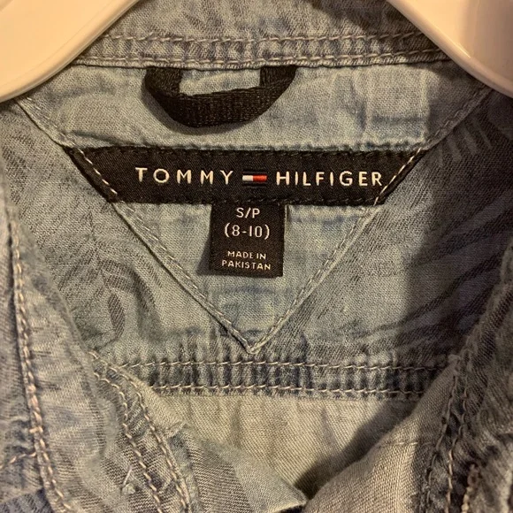 Tommy Hilfiger tropical button down size 8/10 - Picture 2 of 4